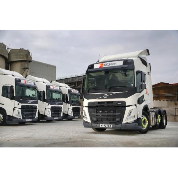 Volvo FM 420 Trailor Truck with Radial Tire Design and 351-450hp Horsepower