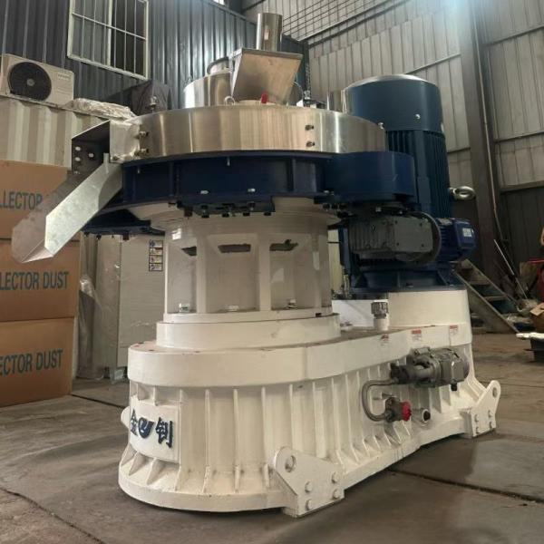 工業用木材ペレット機 双層リング・ダイ 1.5-2t/h