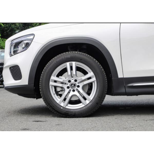 Мерседес-Benz GLB 220 2023   места компактное SUV двери 7 версии 5 моды