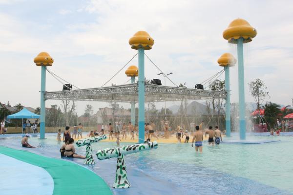 O mundo das medusa estrutura o equipamento exterior do parque da água do jogo do Aqua para a interação da família