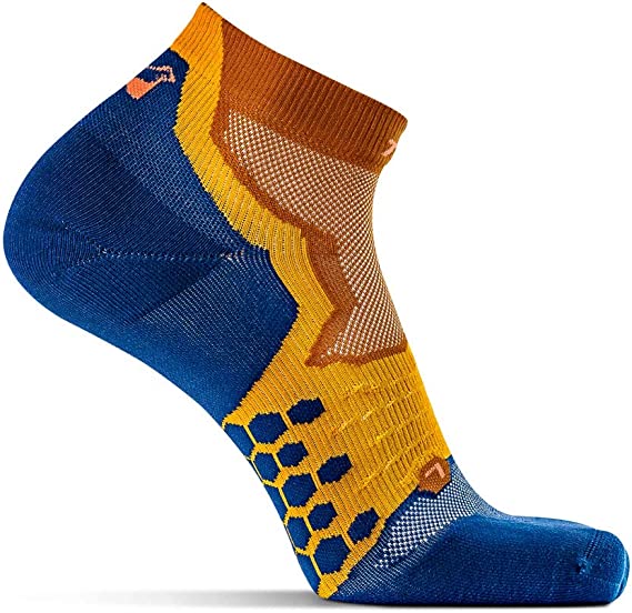 Standard Thickness Compression Running Socks Black Mamba for Optimal Performance