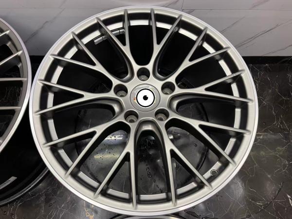 Porsche 911 RS Original 20 Inch Cast Alloy Wheels