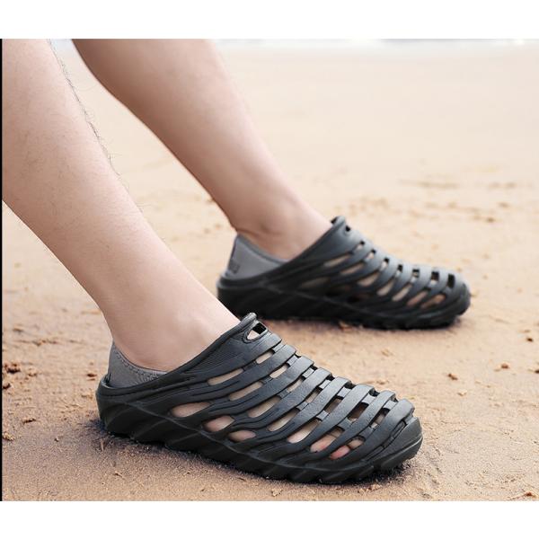 Breathable Garden Clog Slippers Massage Particles Inside Long Life Span
