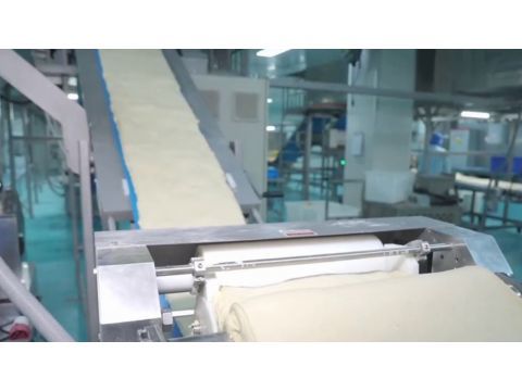 Automated Round Raisin Swirl Bread Production Line: Lamination, Servo Cutting & Precision Tray Panning