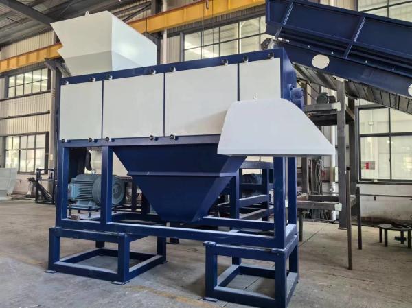 Machine de recyclage de films agricoles personnalisée 1500 kg/hr