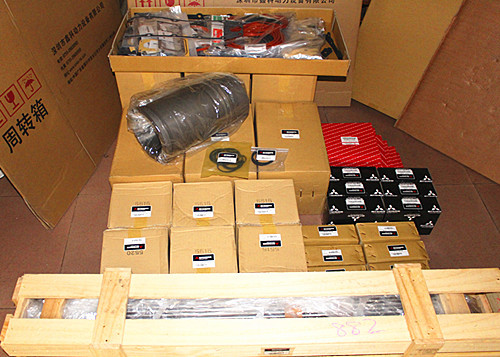 Diesel engine parts for Mitsubishi,Mitsubishi diesel engine fuel injector,DL160T2910NP40,DLL160S307SN435,DLLA158SN878