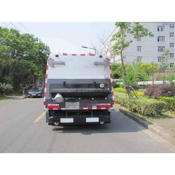 12ton Road Sweeper Truck For Medium And Heavy Cleaning Work ZBJ5120TSL