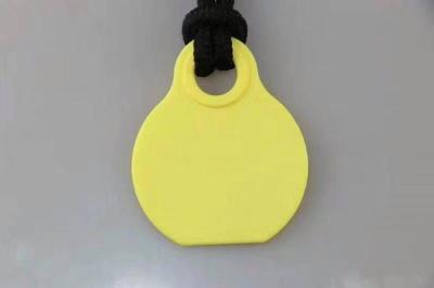 Material destacável reciclável das etiquetas de orelha TPU dos carneiros/vaca das etiquetas de orelha com colar