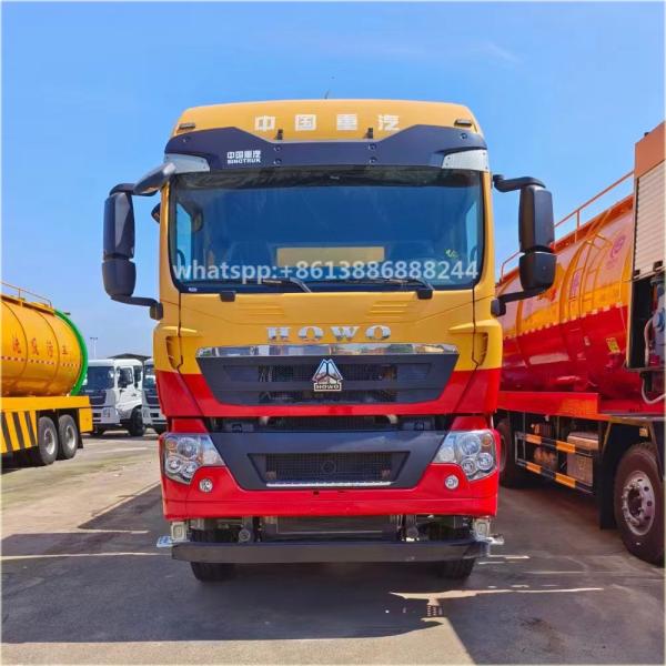SINOTRUCK HOWO 8*4 33000 Liters  Cleaning   Sewage Suction Truck    Vacuum tank  Truck   Sludge Truck