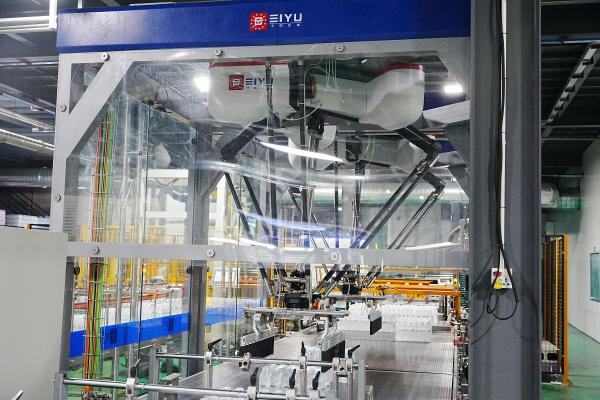 Station de contrôle de l'automatisation robotisée Sac de palettisation de boissons à colonne unique