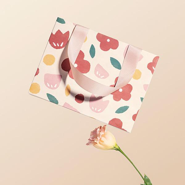 Высококачественный Оли печать цветы стиль косметическая одежда покупка бумаги подарочная упаковка мешок с логотипами