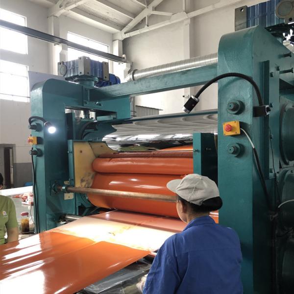 Fácil de operar Máquina de Calendário de Folha de Borracha Verde para saída em 3/4 rolos Productio