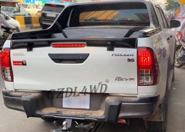 Acessórios do mercado de acessórios da desmancha prazeres da parte traseira de Toyota Hilux Revo/desmanchas prazeres carro do preto