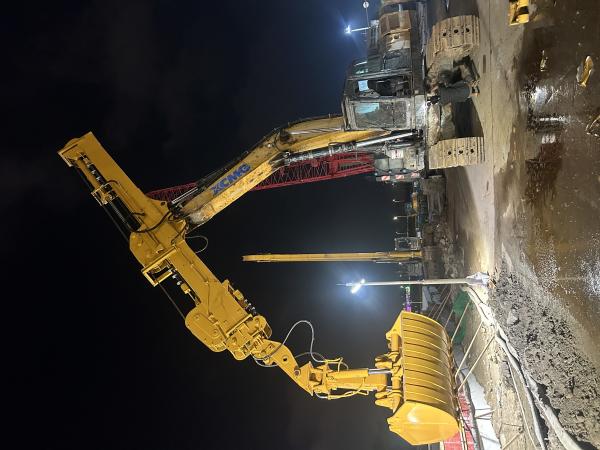 ZH Telescopic Excavator Boom Q355B Material for 20-50Ton Excavators