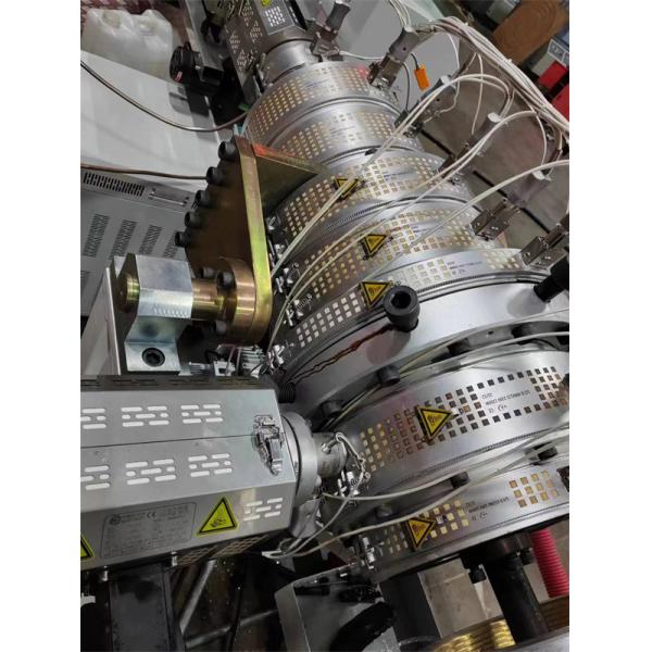 Надежная машина для труб из пластика 55 кВт-160 кВт 380 В высокоскоростная машина для труб из HDPE