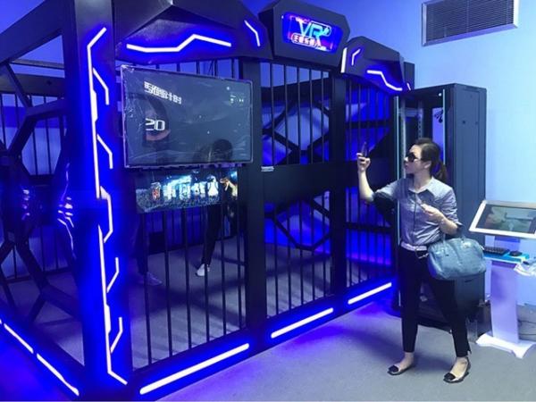 380V 9d Virtual Reality Simulator 4 Person Big Shooting Room