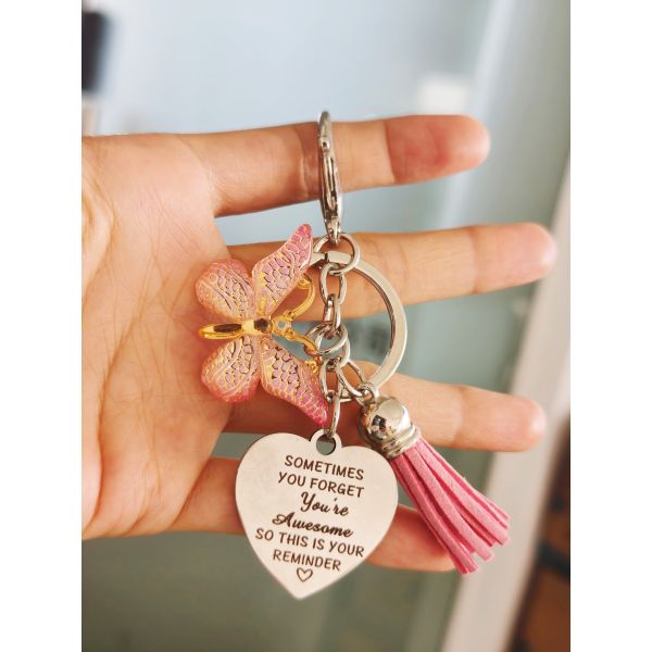 GUGEER Inspirational Keychain for Women, Heart Keychain Butterfly Keychains For Women Girls Key Chain For Car Keys Purse Charms Handbag Backpack