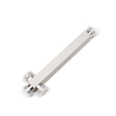 Divisor de potência fêmea DIN de 3 vias 698-2700 / 3800 MHz