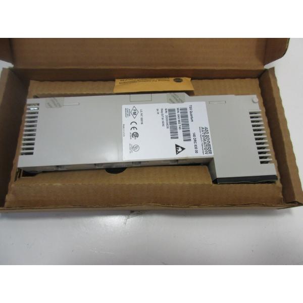 140DRC83000 Redundant Power Supply Module Schndier Modicon Quantum I / O