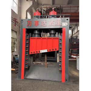 Heavy Duty Hydraulic Gantry Shear 800 Ton With 8000 Mm Feeding Length And 25 MPa Pressure For Scrap Steel Processing