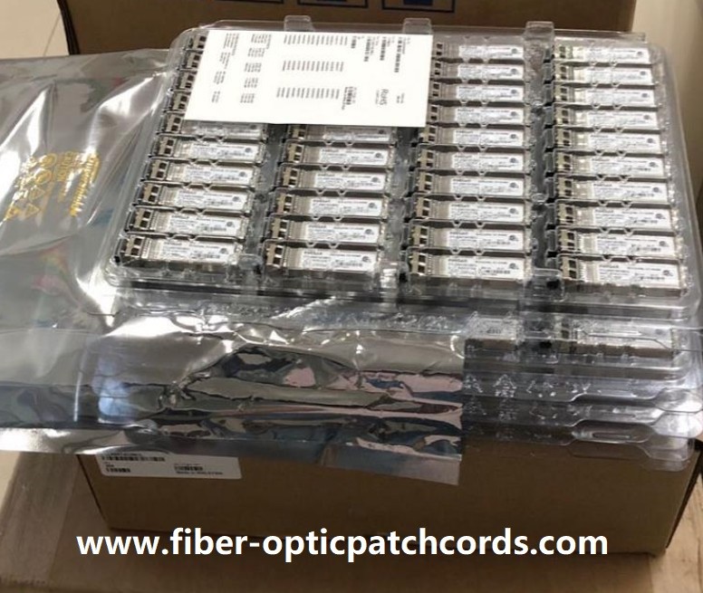 FTLX1472M3BTL Многоскоростной трансивер FINISAR 10 Гбит/с, 10 км, одномодовый SFP+