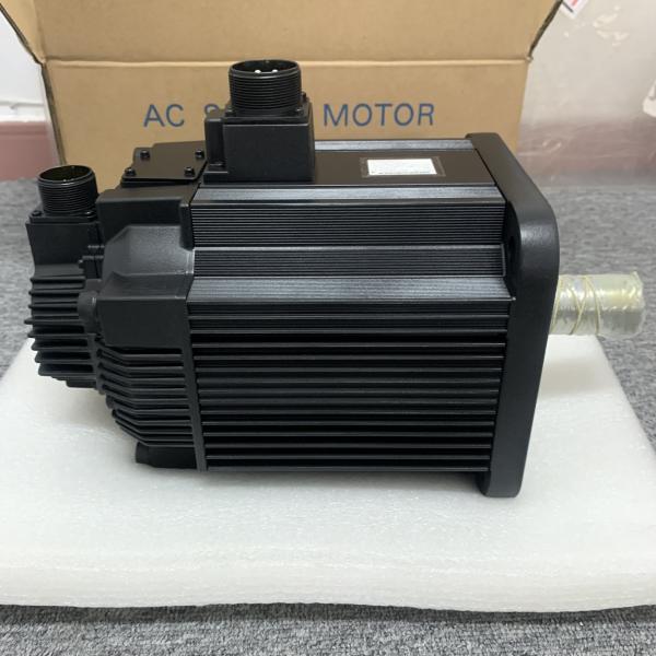 СЕРВОдвигатель переменного тока Yaskawa SGMG-44V2AAC 4,4 кВт, 200 В, 32,8 А, 1500 об/мин, НОВЫЙ