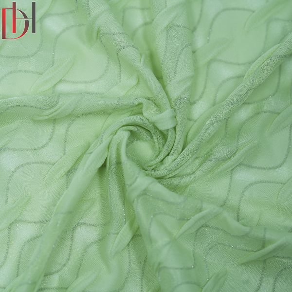 High End Jacquard Fabric 95% Polyester Custom Made Yarn Dyed Pattern For Dress