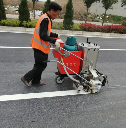 Factory Price Reflective Thermoplastic Hot-Melt Road Marking Paint Yellow and White Colors Spray Application