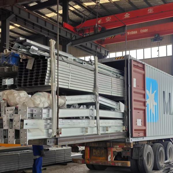 Prefab Prefabricated Industrial Metal Materials High-rise Building Steel Structure Hotel/School/Hospital