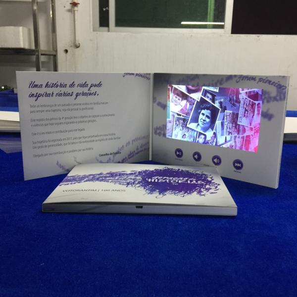 Digital innovation Business development tool 7'' lcd screen video brochure with best resolution advertising video book