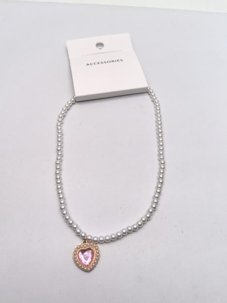 Un collier de perles pour les enfants