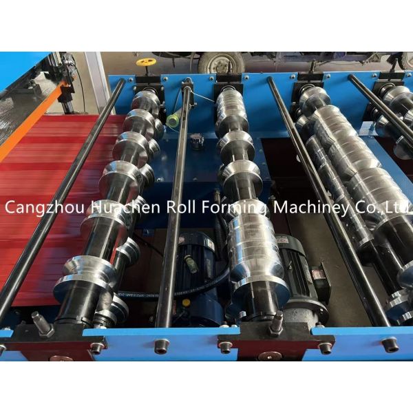 R Panel Roofing Sheet Roll Forming Machine with 45# Steel Rollers, 11 Stations, and 0.3-0.6mm Material Thickness