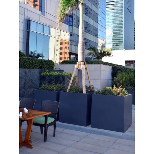 Large Stock Fiberglass Plant Pot Fiberglass Flower Planters Matte Glossy Finished