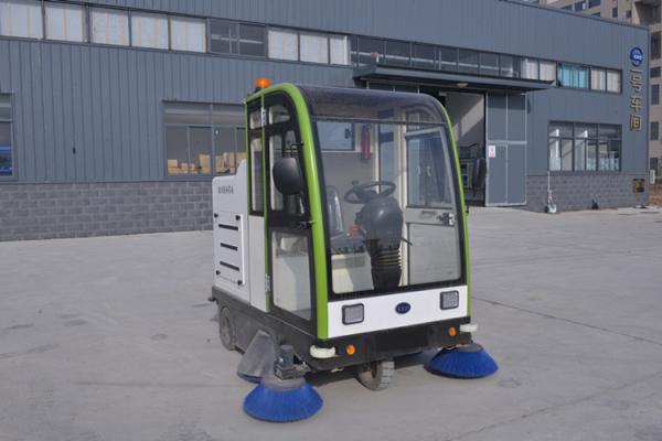 Smart Electric Patrol Car / Full Closed 48V DC Motor Street Electrical Sweeper Vehicle