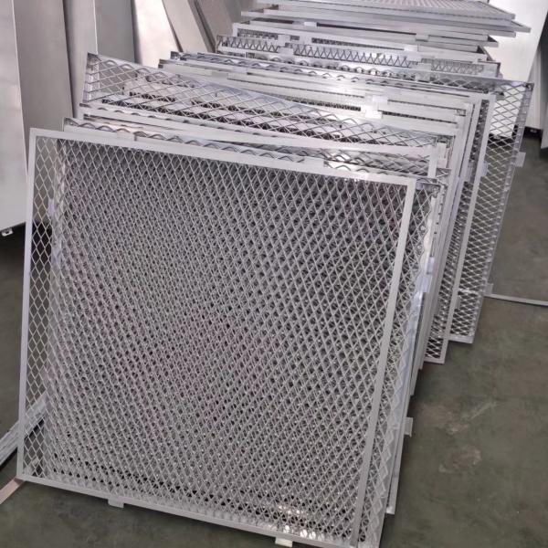PVC Coated Expanded Metal Mesh Galvanized Expanded Metal Mesh For Window Guards