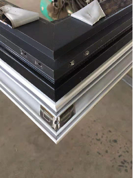 Алюминиевый режа центр пилы для центра машины окна CNC изготовления дверей окна автоматического