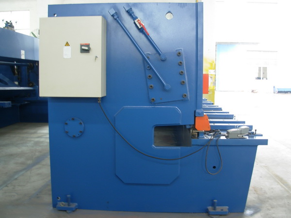 Press Brake Machine Hydraulic Guillotine Shears Sheet Metal High Capacity