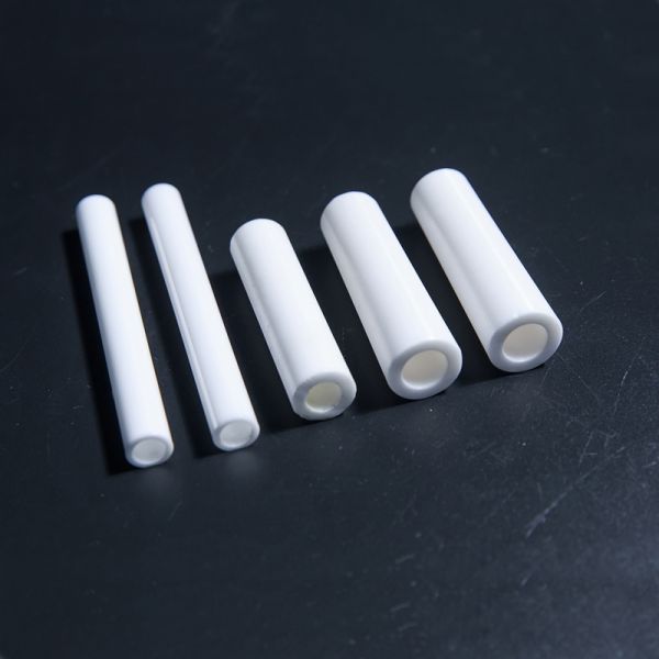 Durable White 99% Alumina Crucible Lab Al2O3 Ceramic Adhesives Welding Corrosion Resistant