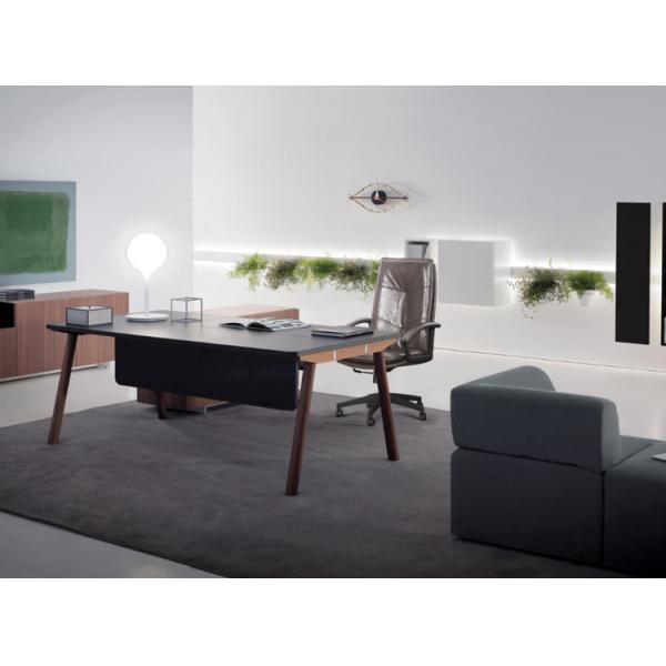 High Back Leather Office Swivel Chairs 3d Base 2.5mm Mechanism BIFMA