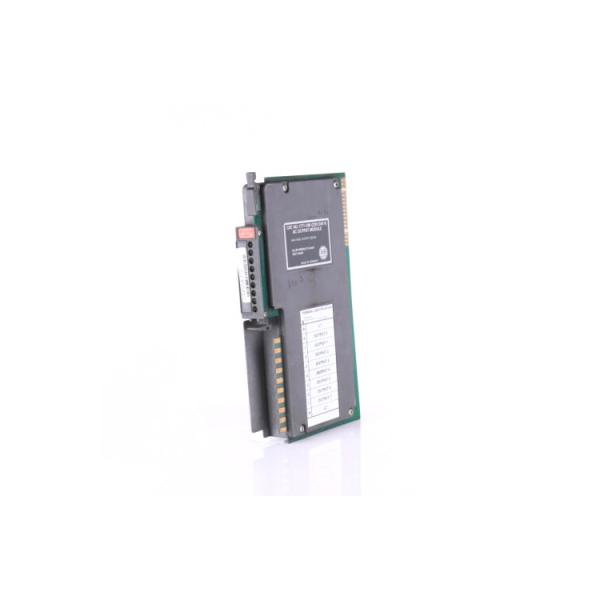 1771 OM Allen Bradley Digital AC Output Module PLC 5 Controller 225 Miliamperes
