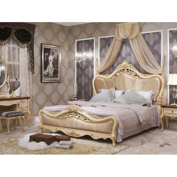 ISO Indonesia Luxury European Bedroom Furniture Natural No Odor Classic Wooden Bed