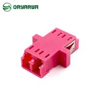 OM4 Intégral-a formé l'adaptateur optique de fibre de duplex de LC sans bride