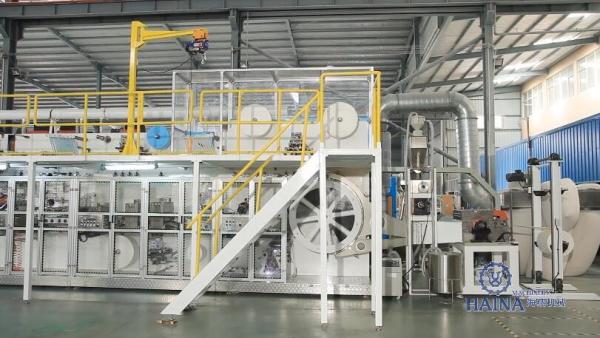 380VAC 600ppm Nonwoven Topsheet Baby Diaper Machinery
