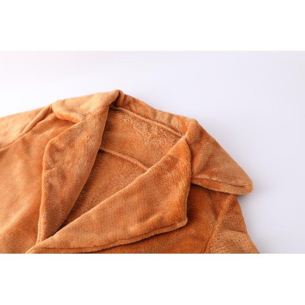 Clothing Production Feminine Plush Lapel Wool Coat 100% Polyetser S-3XL For Winter