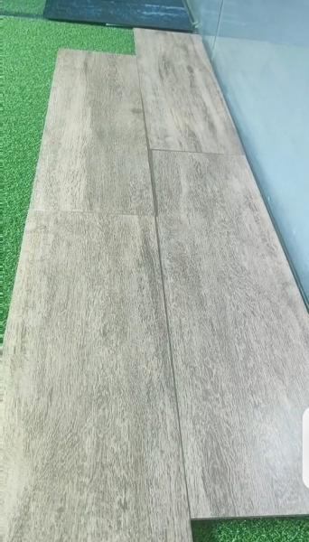 Walkable Floor Solar Tile Wooden PV Module High Pressure Hailstone Resistance Solar Off Grid Pavement Street Ground House System