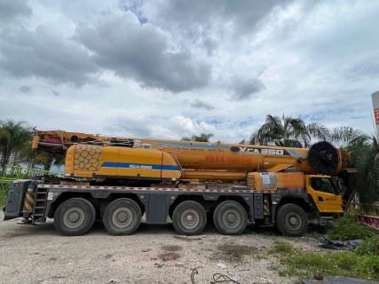 2019 XCMG Used Crane, The XCA220, Has A 73-Meter Boom, A 44-Meter Jib, And A 74-Ton Counterweight. It Has Been Operating For 2540 Hours And Is In Excellent Working Condition.