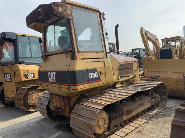 D5G LGP Used  Bulldozer CAT 3046 Engine 6 Way Blade 99hp