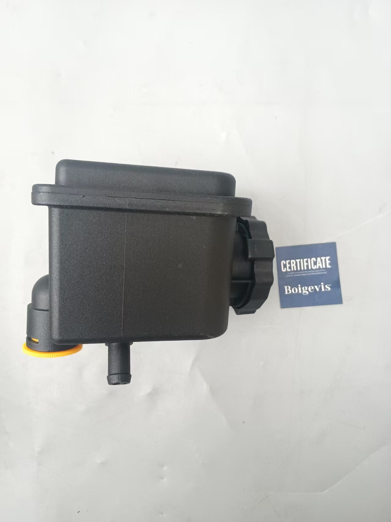 Hot selling Power Steering Reservoir 0004600183 for Mercedes Benz W251 W220