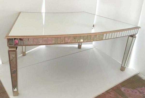 Curved Tempered Glass Dining Table , Contemporary Glass Dining Table For Events