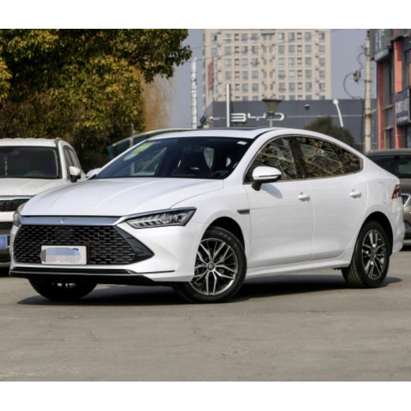 BYD Qin плюс автомобиль 2023 мест двери 5 версии DM-I 120km модельный 1.5L L4 4 чемпиона